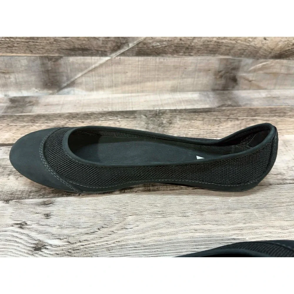 Patagonia Performance Footwear Black Women Flats Size‎ 5